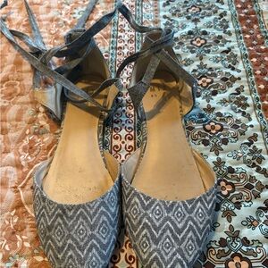 Gray Patterned Ankle Strap Flats